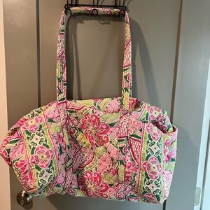 Vera Bradley duffle bag